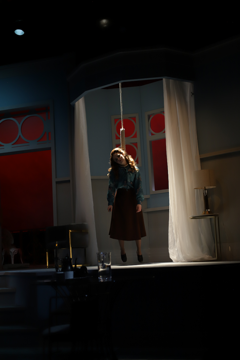 ATTWN lighting and hanging