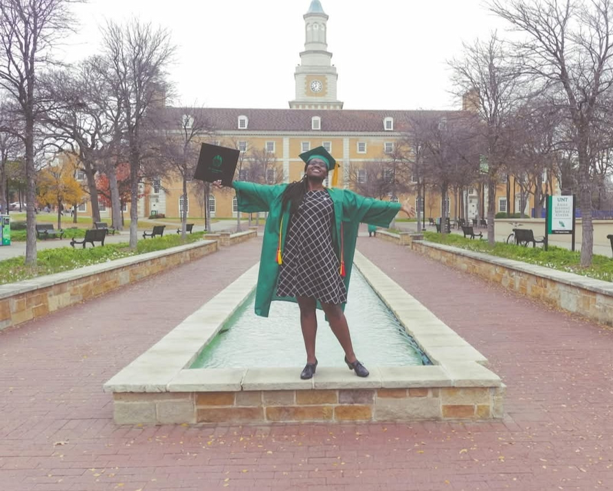 alumni grad pic